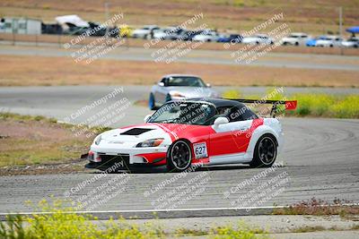 media/May-04-2024-Team Topak Racing (Sat) [[1dff1aa745]]/Advanced/Session 3/